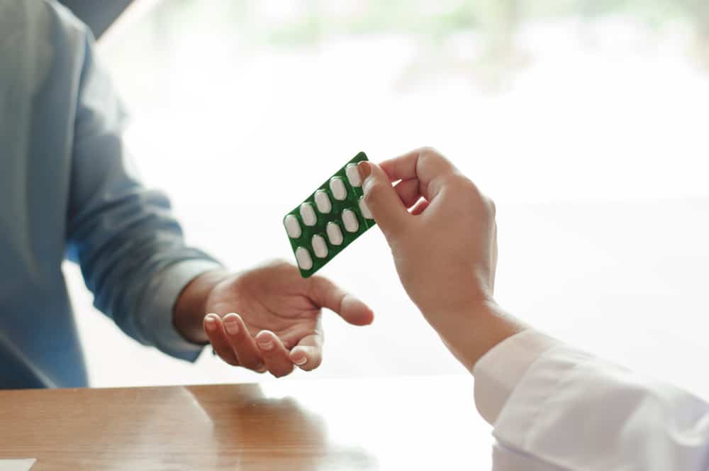 5 סוגי תרופות כוורות פלוס טיפולים ביתיים להקלה על גירוד