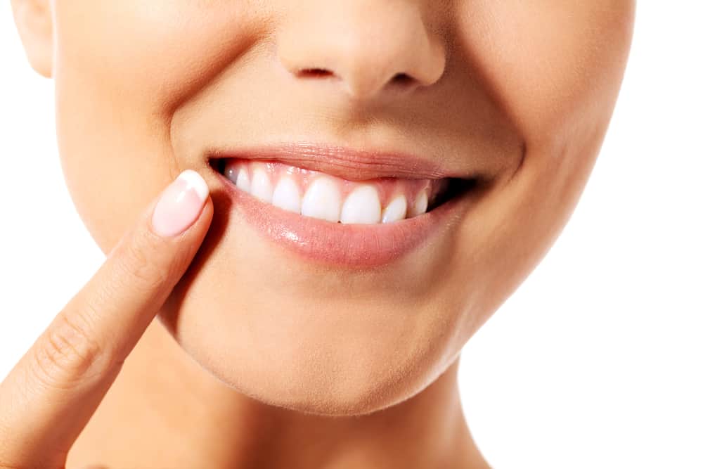3 ключові відмінності між молочними і постійними зубами
