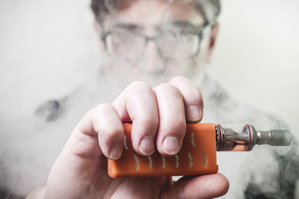 Trecerea în revistă a vaporizarii (țigărilor electronice), de la conținut la pericolele pe care trebuie să le cunoașteți