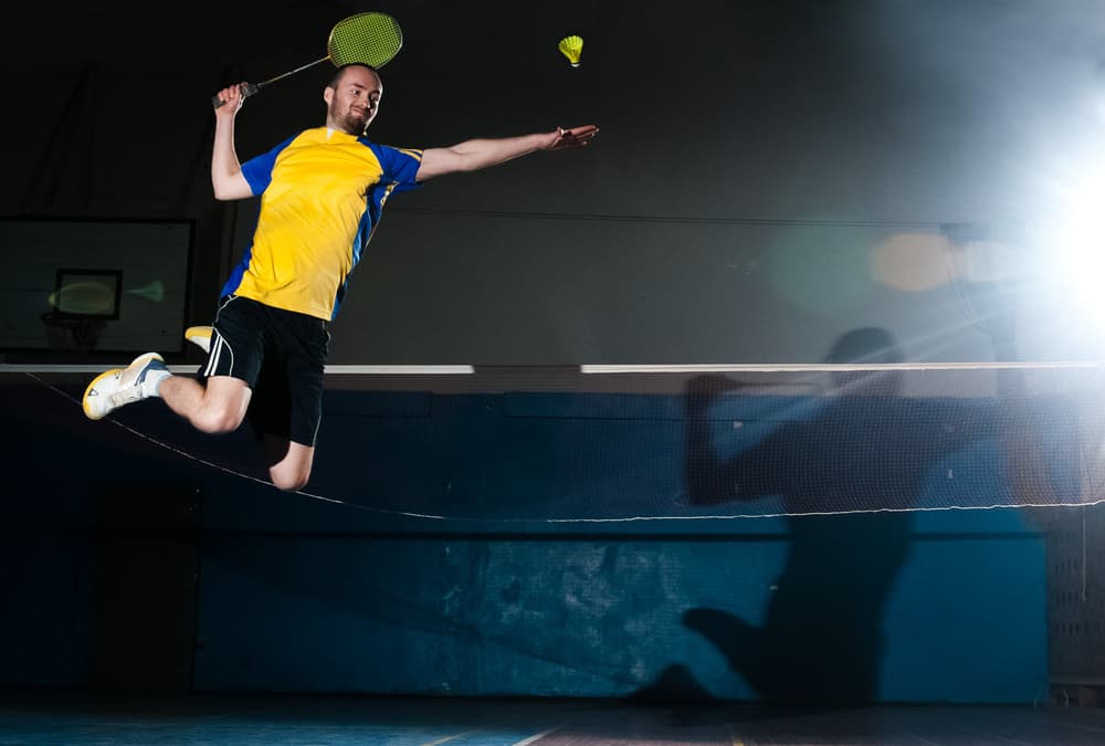 5 sfaturi pentru a vă consolida tehnica Smash atunci când jucați badminton