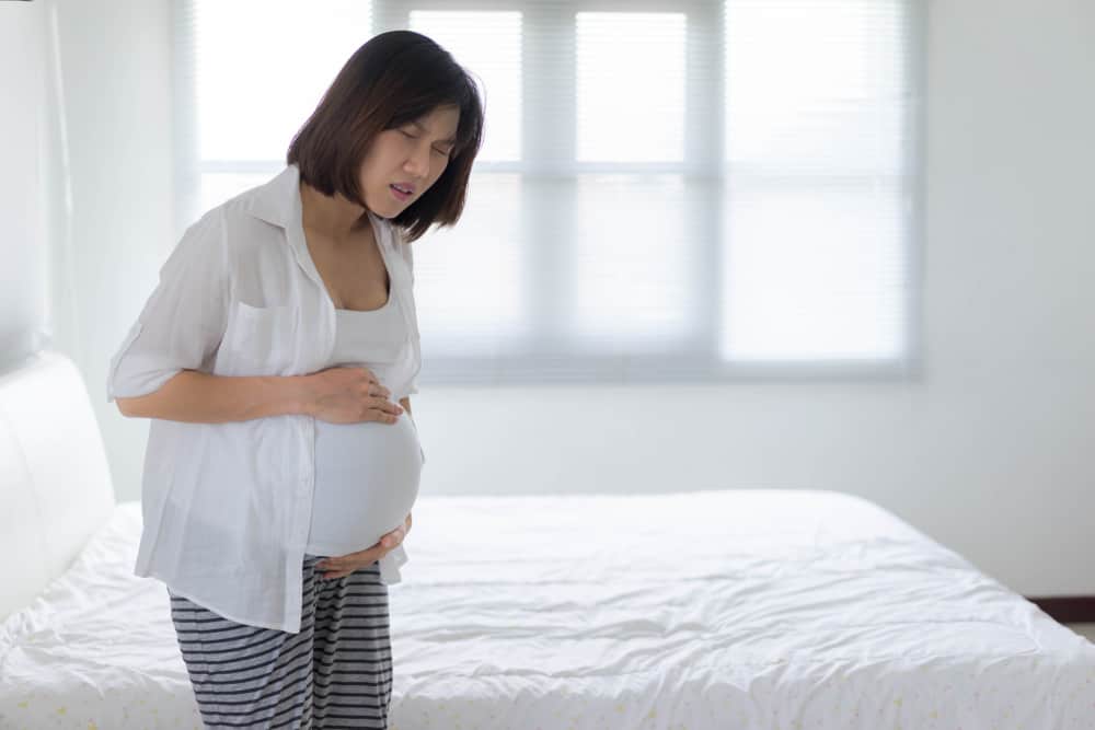 הכירו את המאפיינים של התכווצויות של נשים בהריון כסימן לפני הצירים