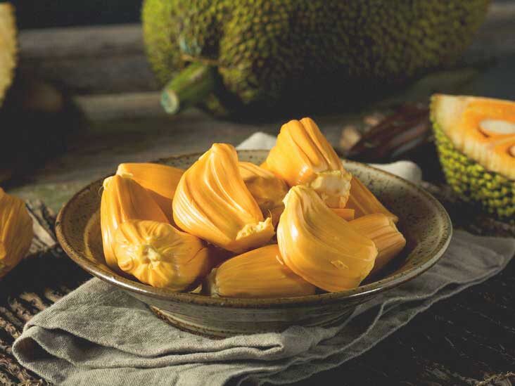 לעתים קרובות אסור, אכילת jackfruit מתבררת כמועילה לנשים בהריון