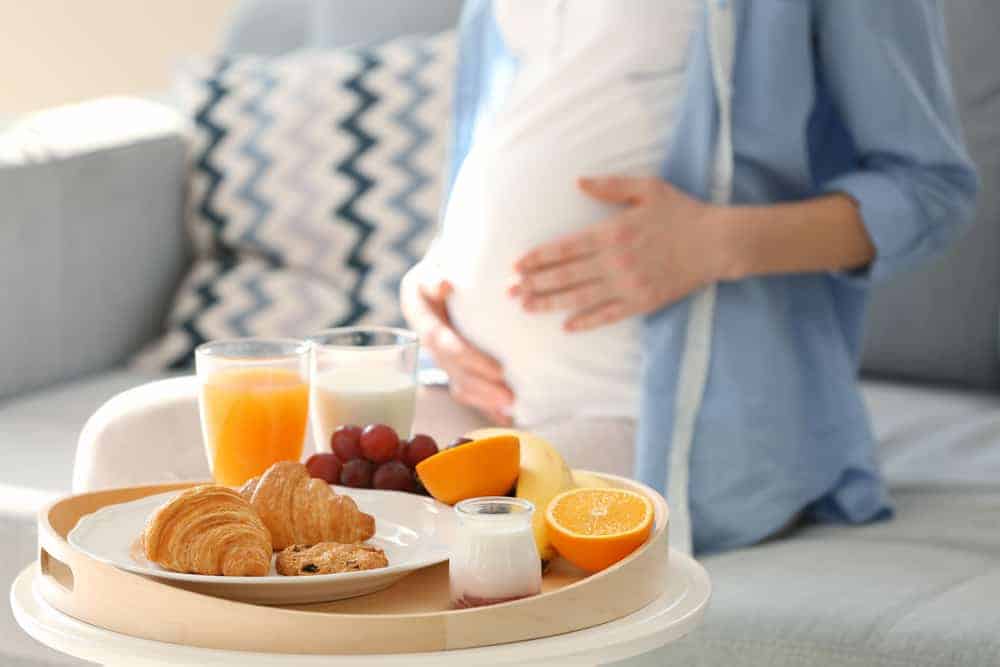 Menu de petit-déjeuner pour les femmes enceintes, délicieux, sain et facile à préparer