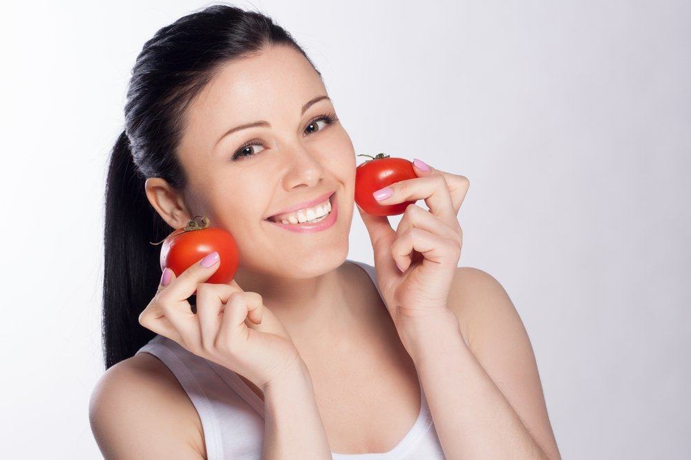 Varios beneficios de los tomates para la belleza de la piel facial