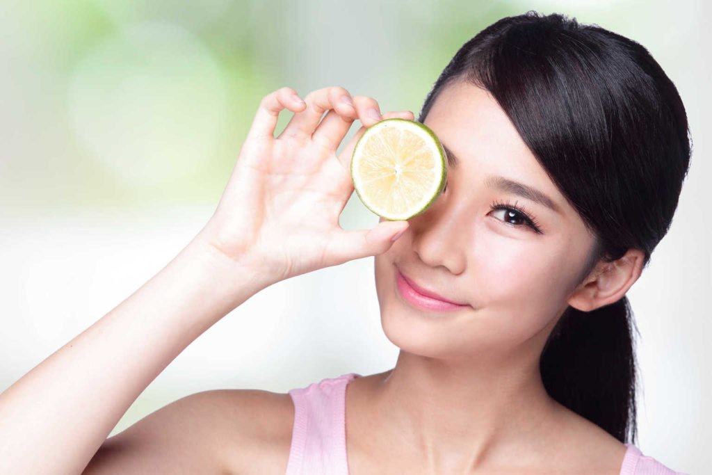 Tényleg hatékony a citrom használata akne kezelésére?