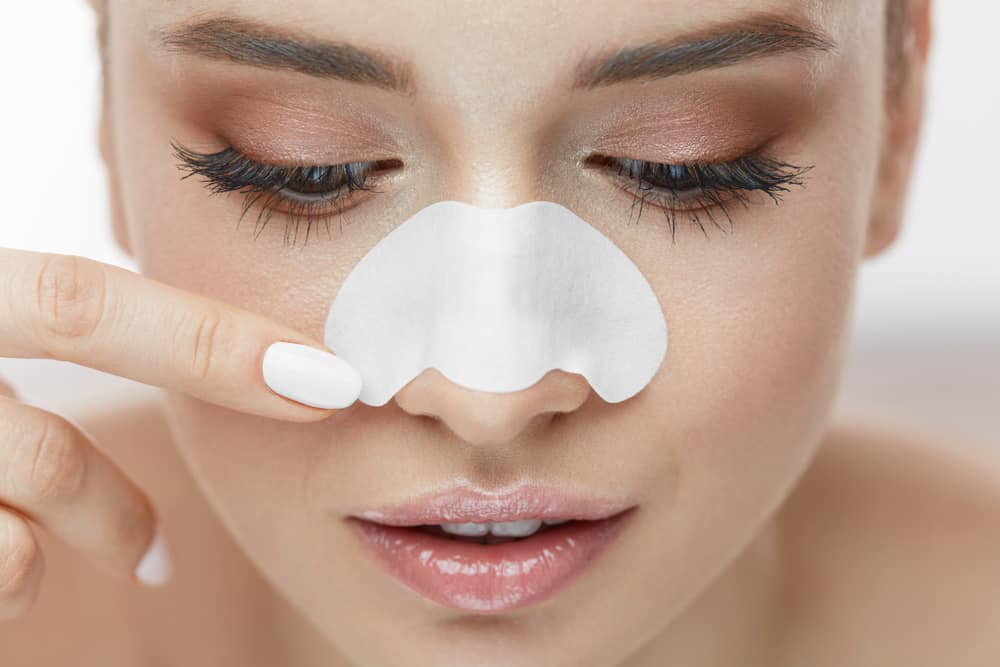 7 moduri simple de a micșora porii feței