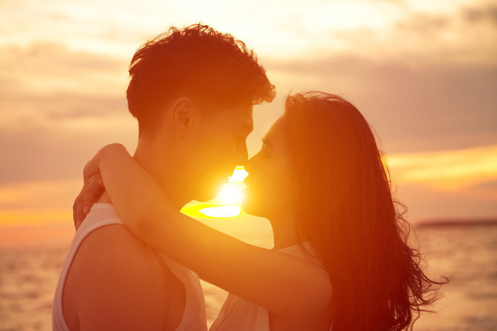 7 Beneficii ale sărutului pentru sănătatea corpului