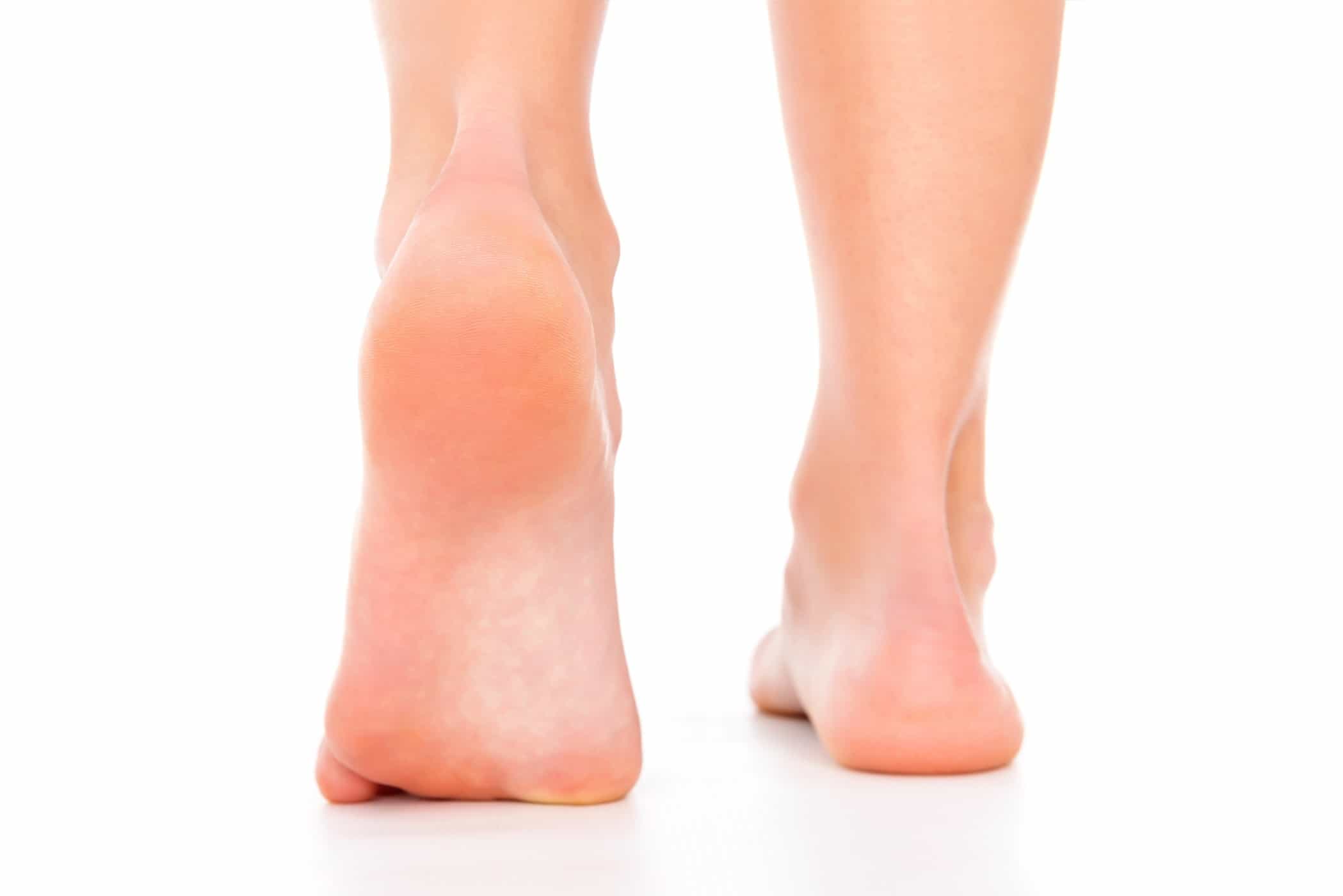 Picioarele se simt slăbite brusc? Aceasta ar putea fi cauza
