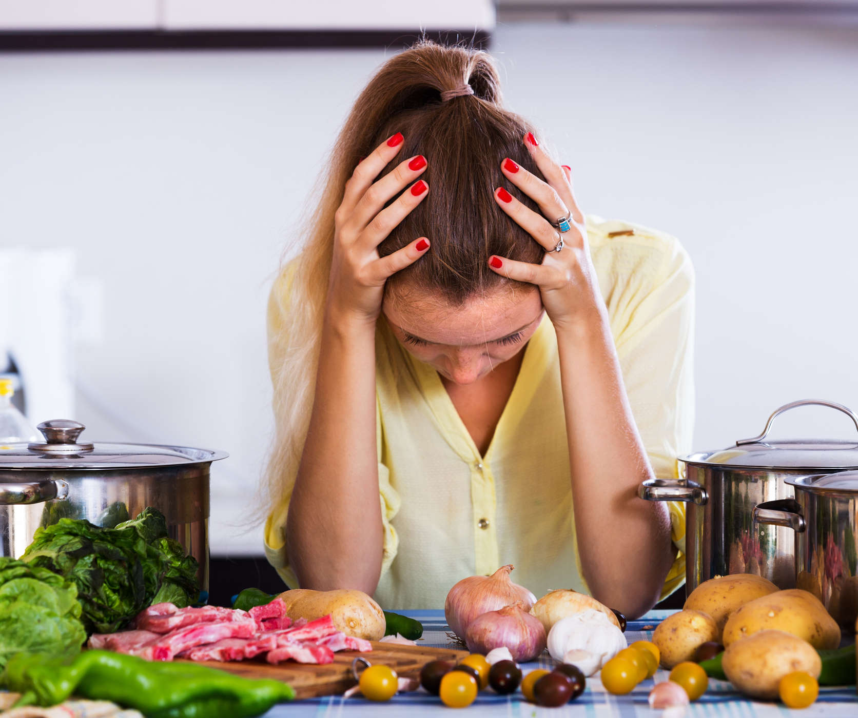 9 מזונות להקלה על כאבי ראש שתוכלו לנסות בבית