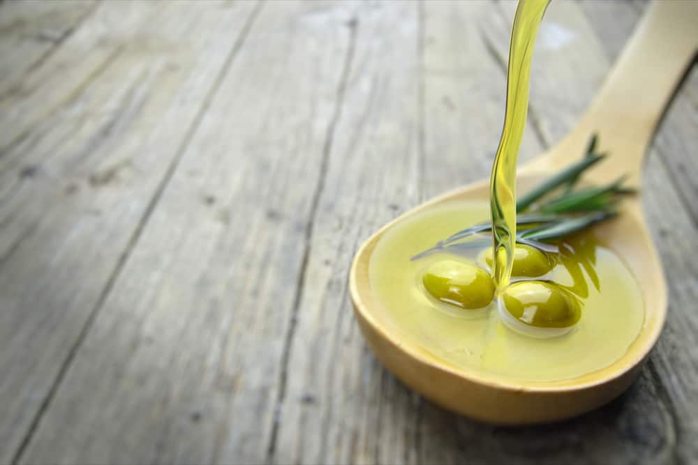 Învingând Viagra, aceasta este eficacitatea uleiului de măsline ca medicament natural pentru impotență