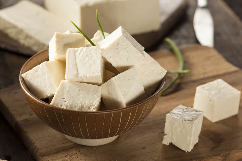 11 Vorteile von Tofu, einschließlich der Vorbeugung von Verstopfung bis hin zu Krebs