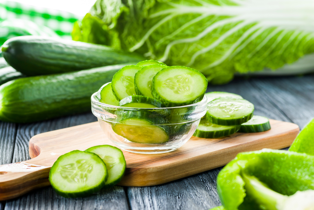 En plus d'être rafraîchissant, voici 7 bienfaits du concombre pour votre corps