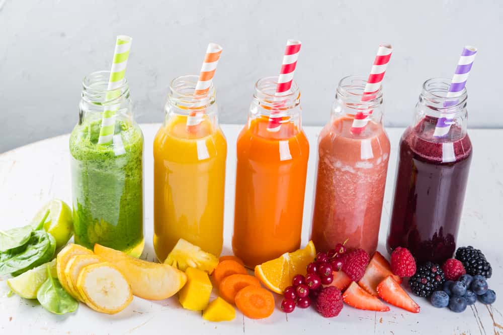 Manger des fruits frais ou boire du jus de fruits, qu'est-ce qui est le plus sain ?