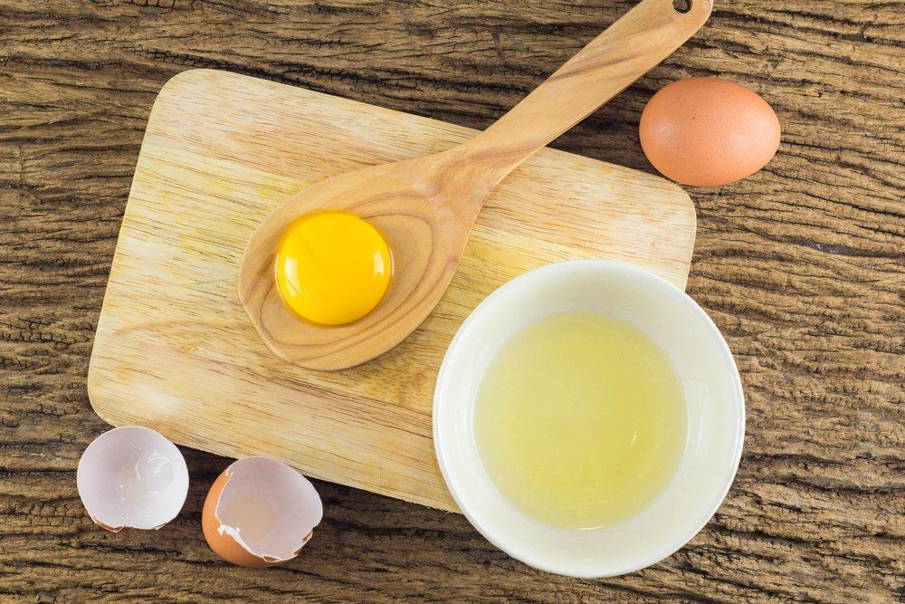 Jesz surowe jajka, zdrowe, a nawet niebezpieczne?