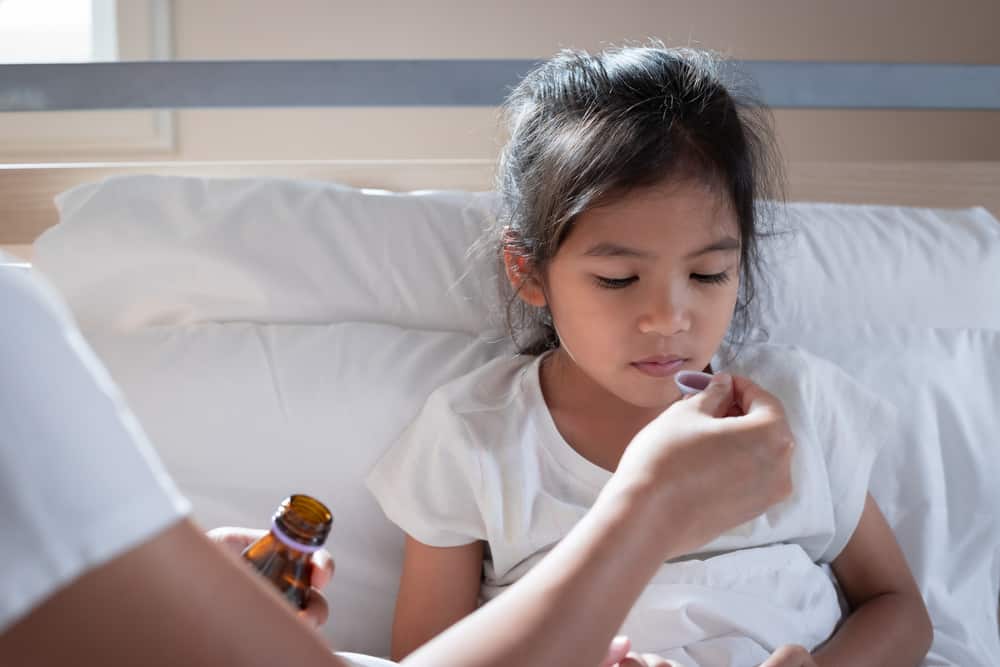 Medicament eficient pentru febra copiilor pentru a reduce febra