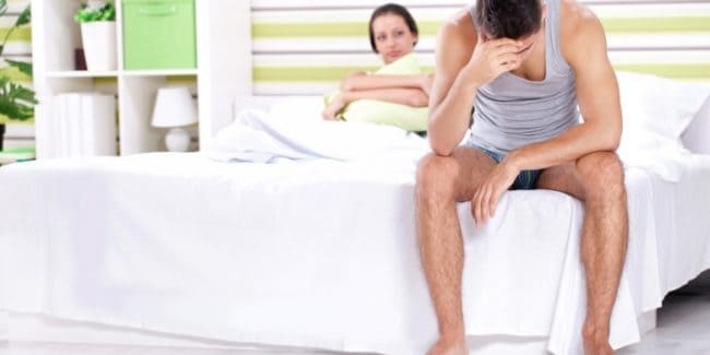 Simptomele herpesului genital la bărbații pe care este posibil să nu-i cunoașteți